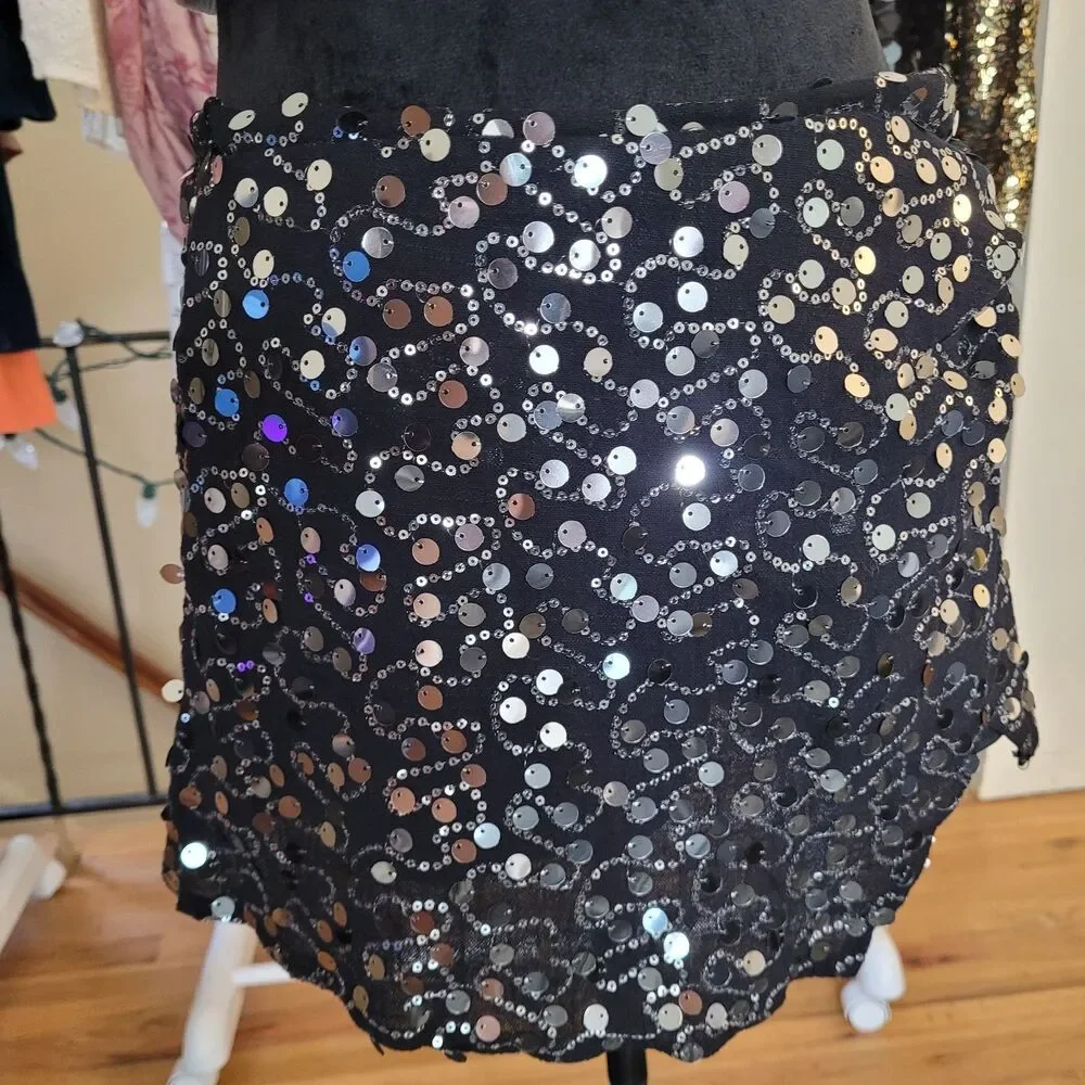 Emerson Lang Black and Silver Sequin Skort Skirt Size Small NWT Women's Party